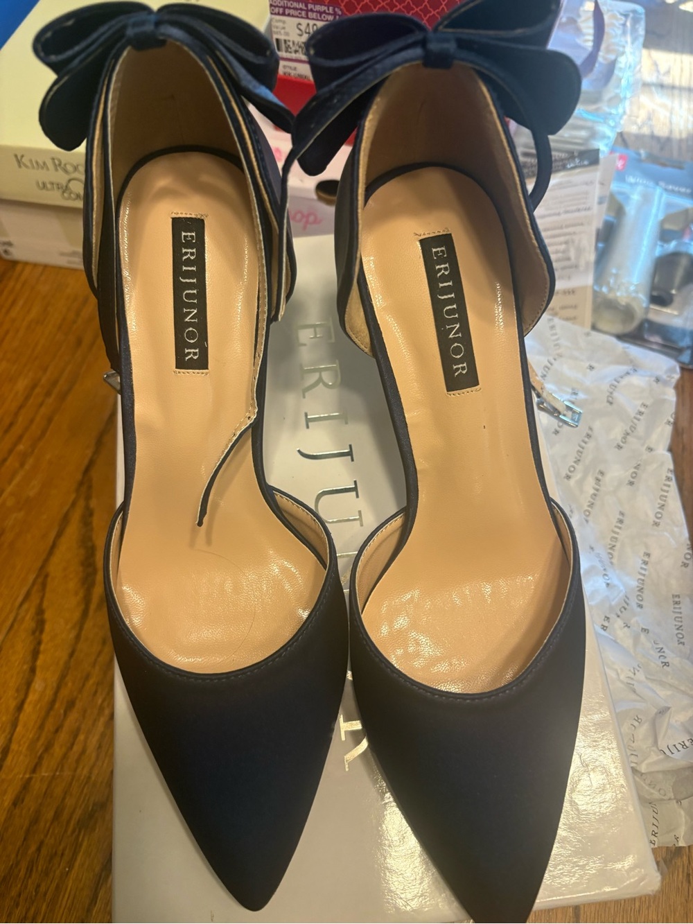 Erijunor heels